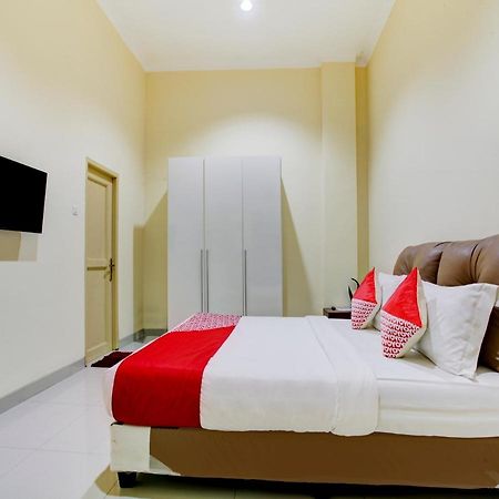 Hotel Oyo 90141 3A Syariah Dżakarta Zewnętrze zdjęcie