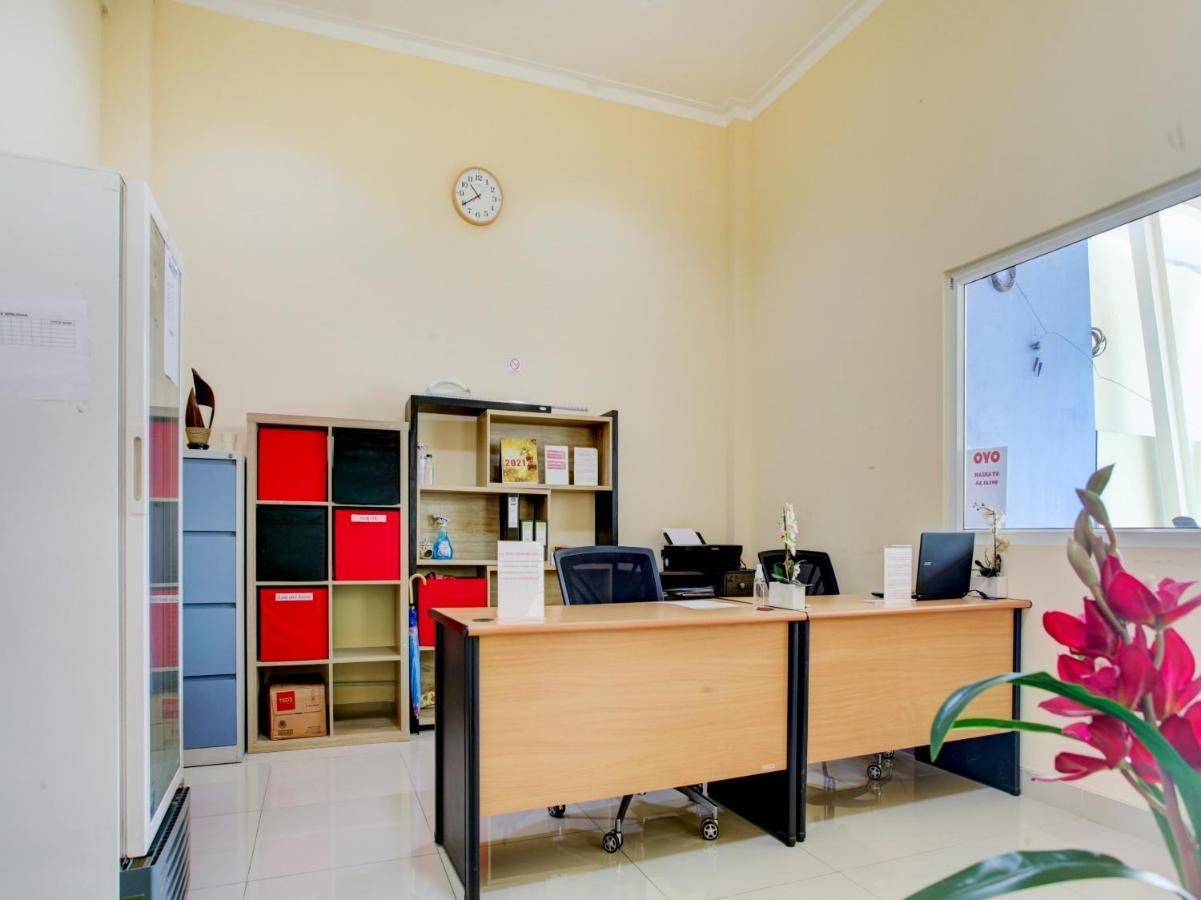 Hotel Oyo 90141 3A Syariah Dżakarta Zewnętrze zdjęcie