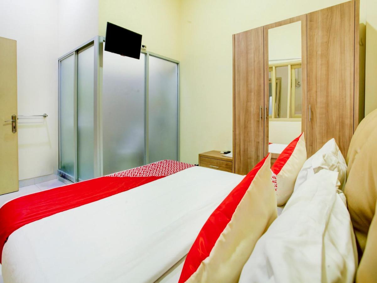 Hotel Oyo 90141 3A Syariah Dżakarta Zewnętrze zdjęcie